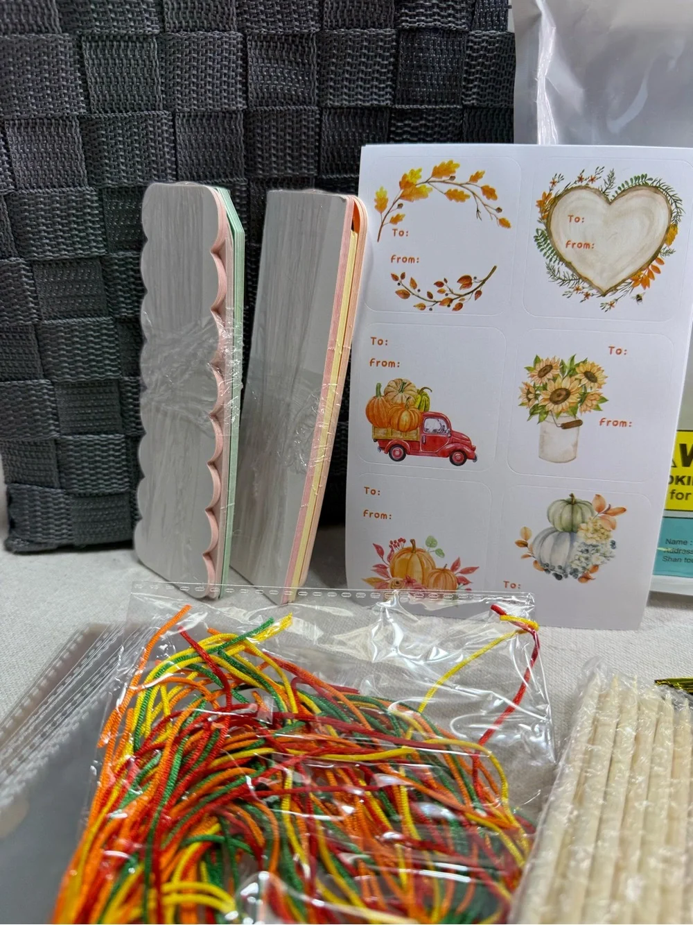 Bookmarks - Winlyn 48 Sets 6 Styles Magic Color Scratch Bookmarks Craft Kits